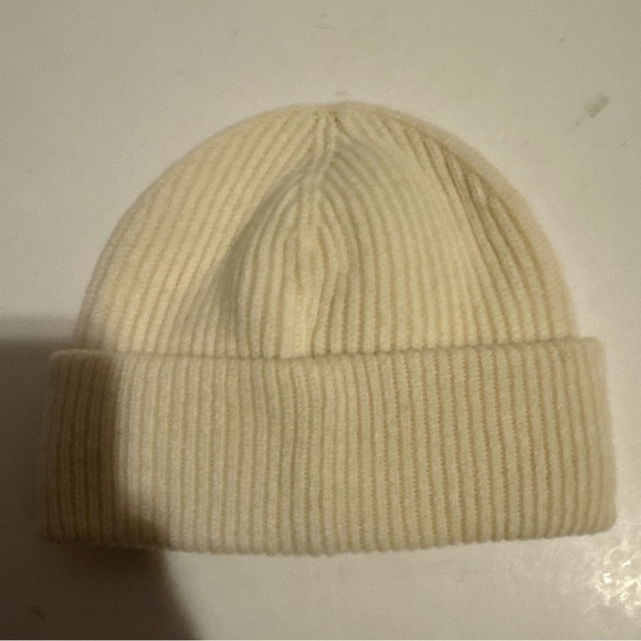 Ganni Fitted Wool Rib Knit Beanie In Egret NWT - Picture 5 of 9
